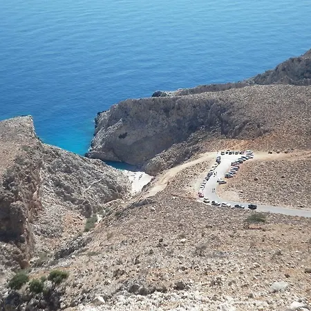 Kamera House Khordhakion Exterior photo
