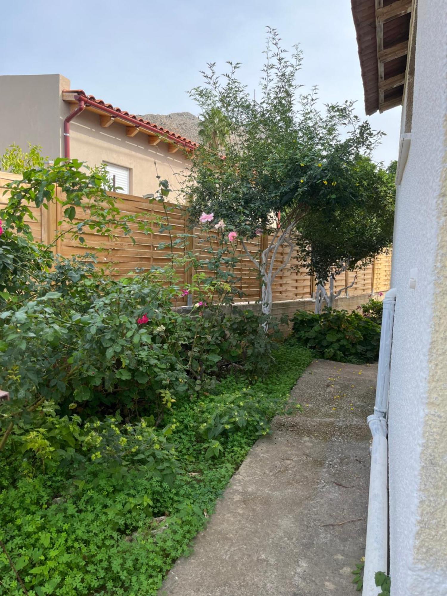 Kamera House Holiday home Khordhakion