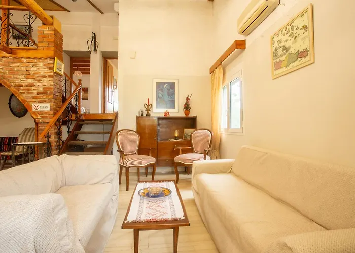 Kamera House - 10 Min To Seitan Limania Beach